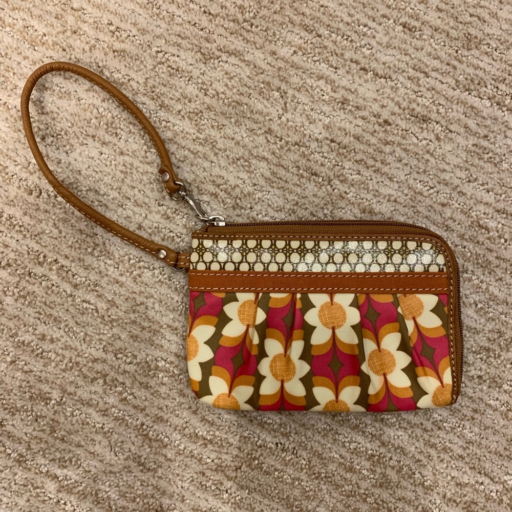 Fossil Flower Wristlet